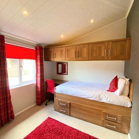 Benarty 11 With Private Hot Tub - Fife - Loch Leven - Lomond Hills - Pet Friendly Βίλα Kelty Εξωτερικό φωτογραφία