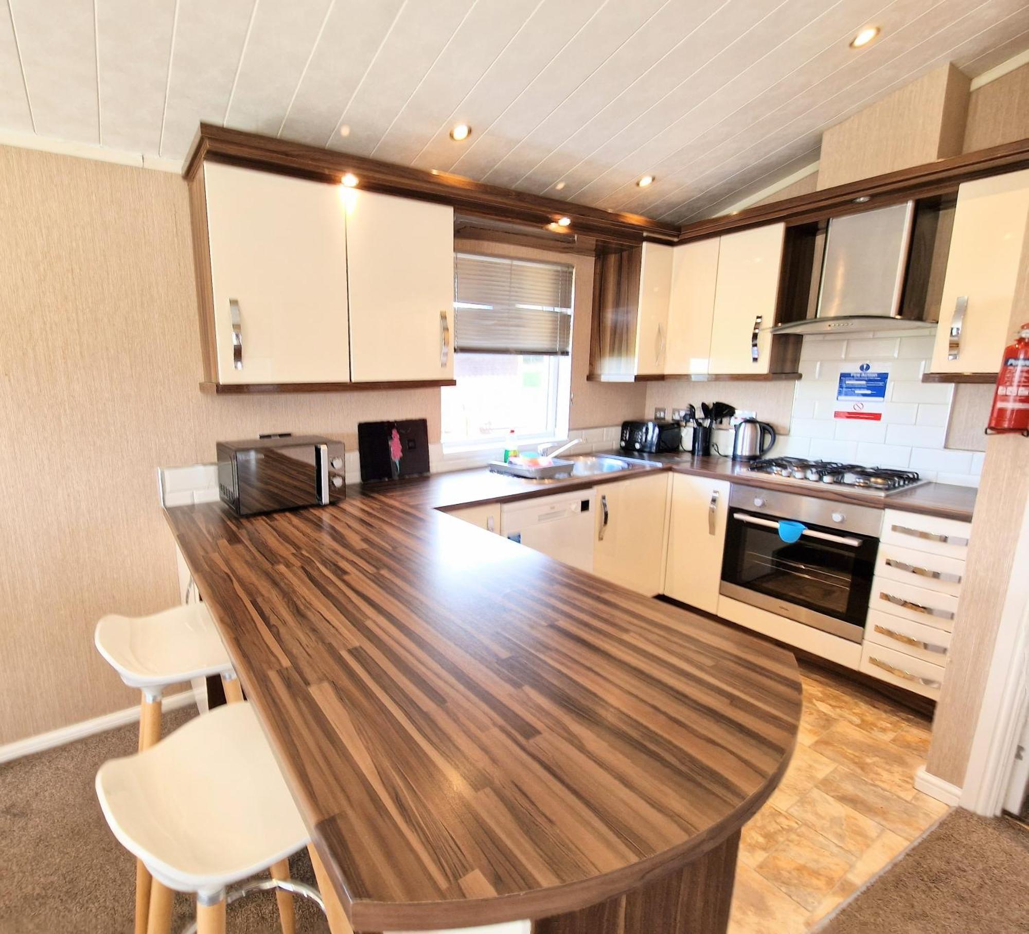 Benarty 11 With Private Hot Tub - Fife - Loch Leven - Lomond Hills - Pet Friendly Βίλα Kelty Εξωτερικό φωτογραφία